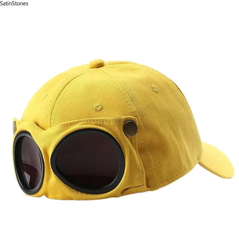 🧢 Men's Glasses-Friendly Pilot Cap