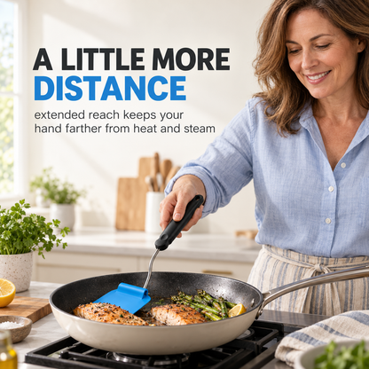 Spatula with adjustable angles