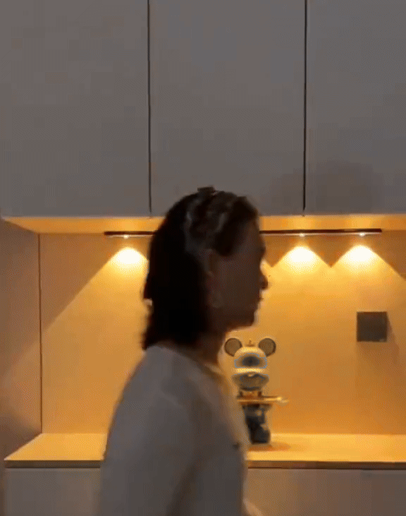 Wireless Motion Sensor LED Night Light