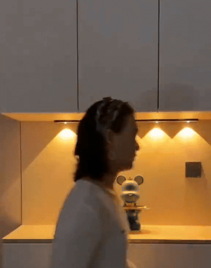 Wireless Motion Sensor LED Night Light