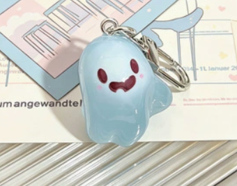 👻5pcs Glow-in-the-Dark Ghost Keychain | Cute Halloween Gift