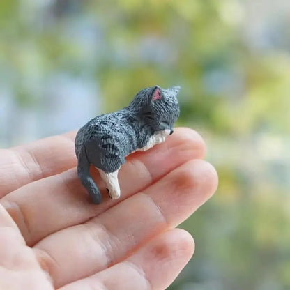 Hand-Painted Mini Cat Desk Figurines 😺